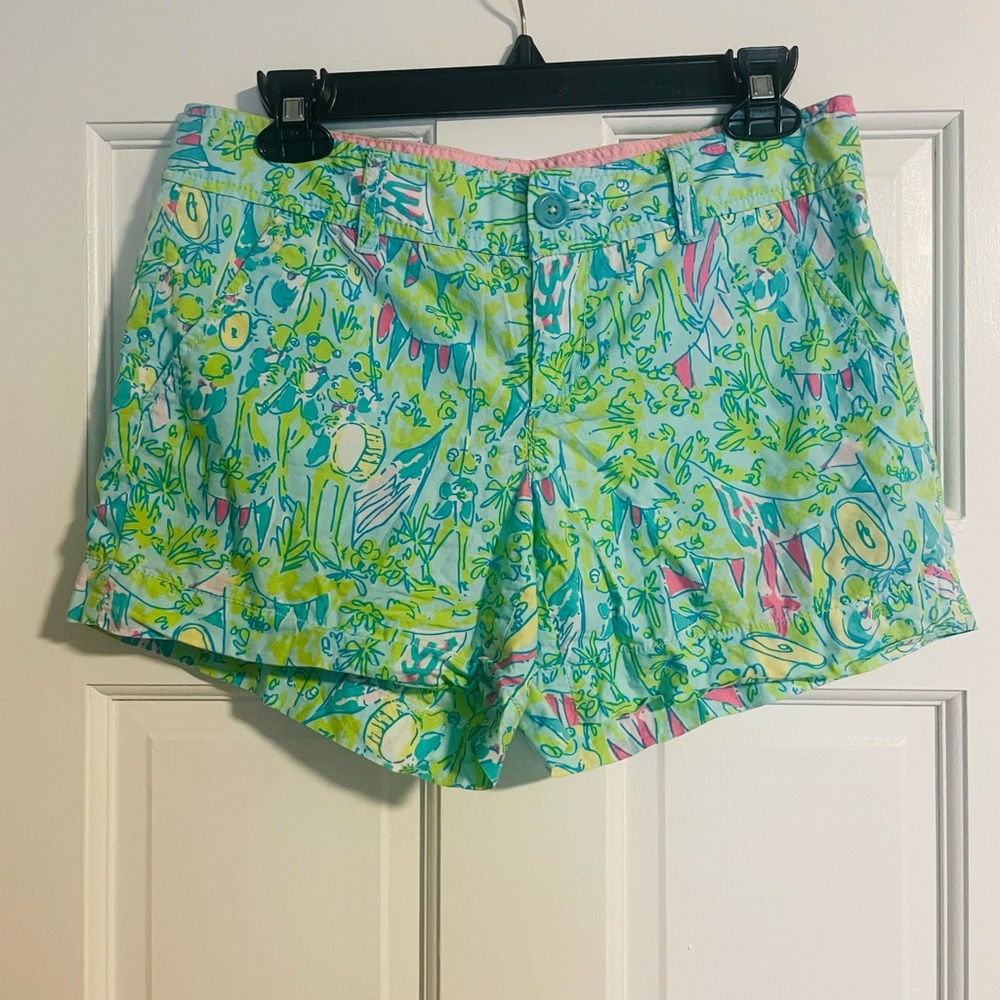 Lilly Pulitzer Vibrant Floral Women's Shorts Size 2
